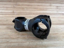 Race Face Aeffect Vorbau 70mm / 35mm Black -Reverse Verkäufe IMG 4613 fcddf235 8037 43e6 8851 e1d73b96b3a6