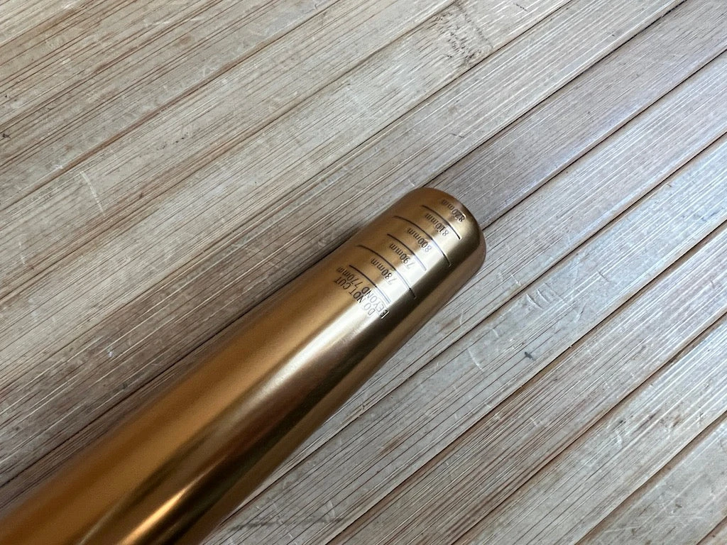 Race Face Atlas Lenker Kash Money / Gold 820mm 35mm 9 Race Face Atlas Lenker Kash Money / Gold 820mm 35mm – Bild 7