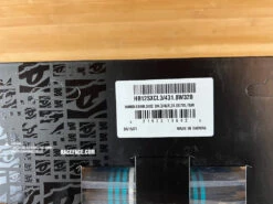 Race Face SixC Carbon Lenker Türkis 785mm / 31,8mm 17 Race Face SixC Carbon Lenker Türkis 785mm / 31,8mm -Reverse Verkäufe IMG 4767
