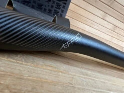 Race Face Aeffect Lenker Black 760mm / 35mm -Reverse Verkäufe IMG 4793 21a7dee5 a117 465f 8c1d d85d6b91e2ab