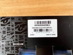 Race Face Atlas Lenker Blue 820mm 35mm 19 Race Face Atlas Lenker Blue 820mm 35mm -Reverse Verkäufe IMG 4851 f160ab2e ae81 4b17 a074 07dda6372487