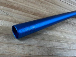 Race Face Atlas Lenker Blue 820mm 35mm 17 Race Face Atlas Lenker Blue 820mm 35mm -Reverse Verkäufe IMG 4858 811ca232 f000 4c4d 9937 3631637a8145