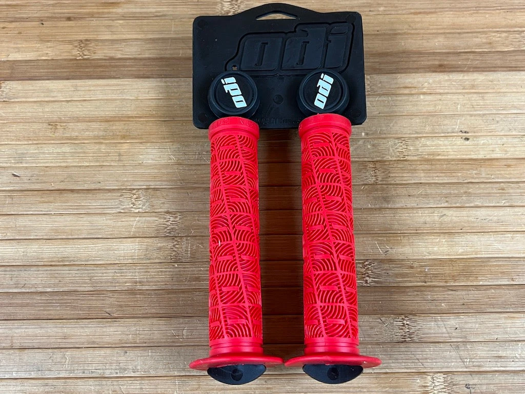 ODI BMX Griffe O 143mm Rot 3 ODI BMX Griffe O 143mm Rot