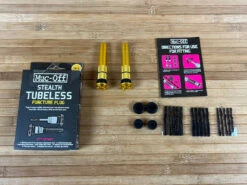 Muc-Off Stealth Tubeless Puncture Plug Set Gold