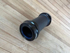 SRAM DUB BB30 83mm Cannondale Innenlager MTB -Reverse Verkäufe IMG 5570