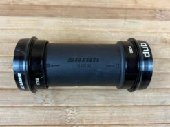 SRAM DUB BB30 83mm Cannondale Innenlager MTB -Reverse Verkäufe IMG 5571