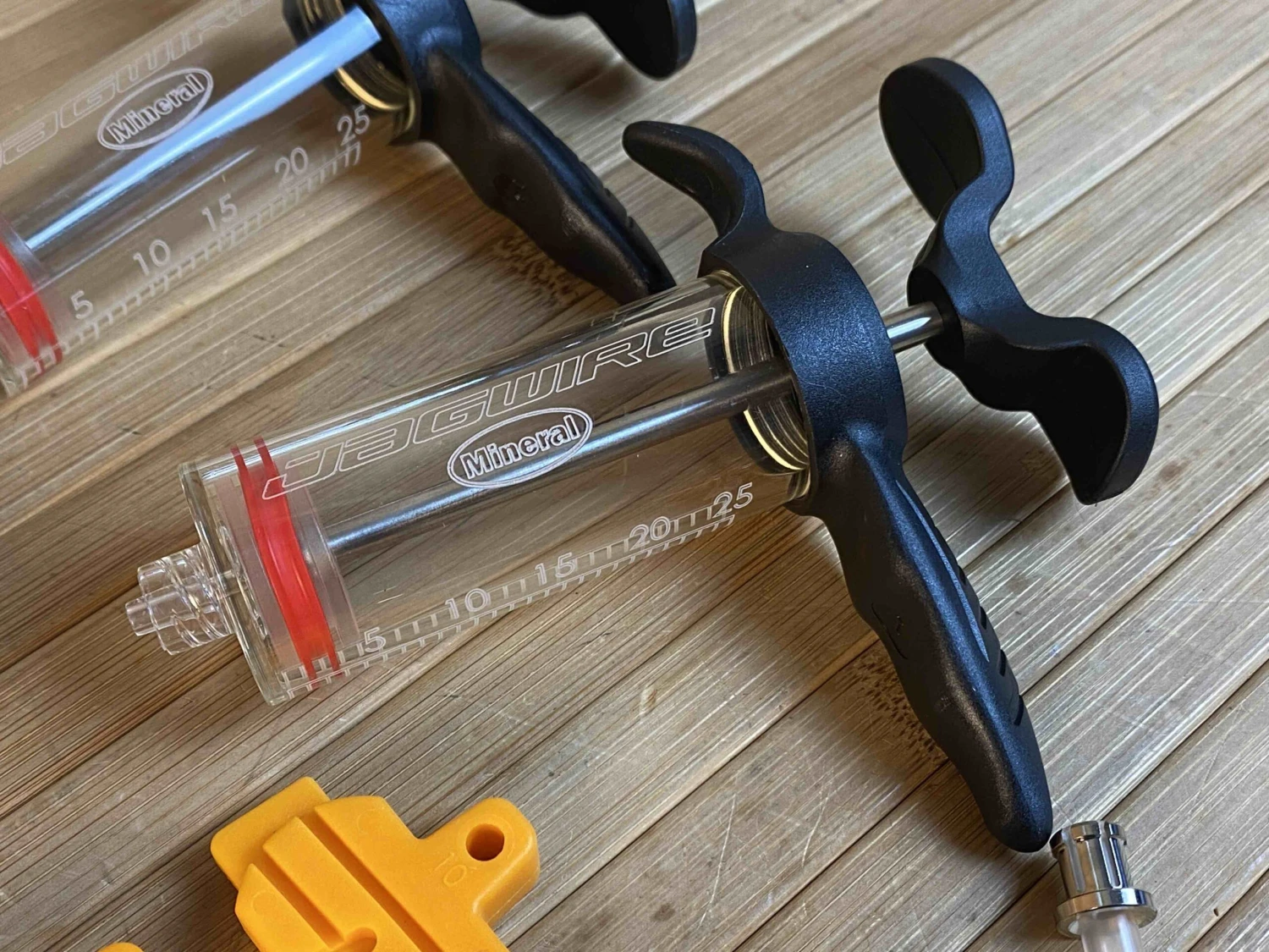 Jagwire Elite Bleed Profi Entlüftungskit Mineralöl 8 Jagwire Elite Bleed Profi Entlüftungskit Mineralöl – Bild 6