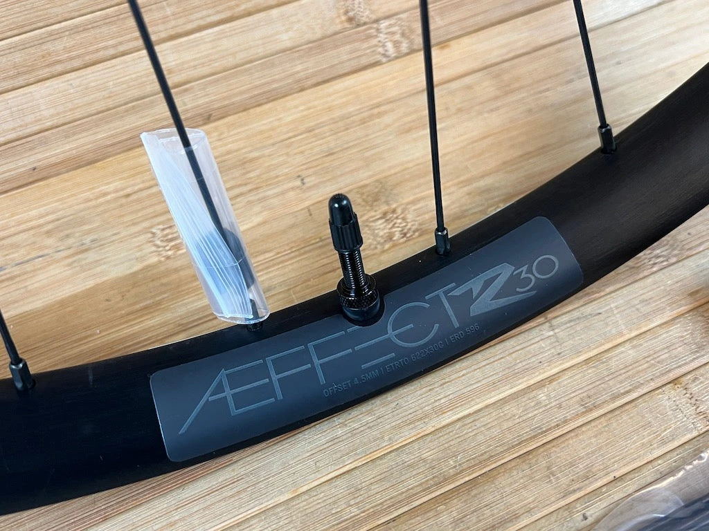 Race Face Aeffect R 30 Hinterrad HR 29" Boost Schwarz XD EMTB 4 Race Face Aeffect R 30 Hinterrad HR 29" Boost Schwarz XD EMTB – Bild 2