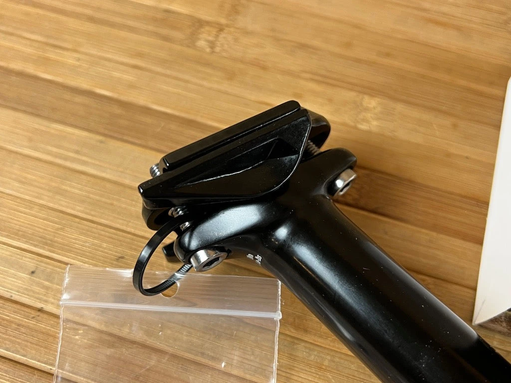 Race Face Aeffect R Dropper Post 170mm Hub / 31,6mm Variostütze 5 Race Face Aeffect R Dropper Post 170mm Hub / 31,6mm Variostütze – Bild 3