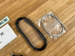 Race Face Aeffect R 1x Seatpost Lever / Hebel Schwarz -Reverse Verkäufe IMG 5881 f24d8537 9ff9 4f8f 9cc0 580395cd9baa