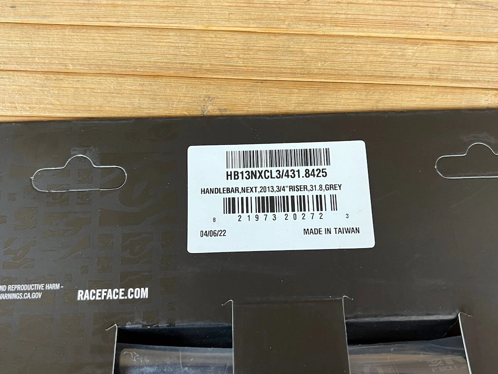 Race Face Next 31,8mm Carbon Lenker Grey 10 Race Face Next 31,8mm Carbon Lenker Grey – Bild 8