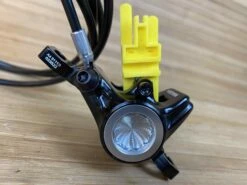 Magura MT4 EStop Bremsenset / Scheibenbremsen VR/HR 15 Magura MT4 EStop Bremsenset / Scheibenbremsen VR/HR -Reverse Verkäufe IMG 5909