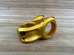 Spank Spoon 350 Stem / Vorbau Gold 45mm / 35mm -Reverse Verkäufe IMG 5942 abcc7208 7f64 49d6 86b4 258b5efbff6d