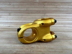 Spank Spoon 350 Stem / Vorbau Gold 45mm / 35mm -Reverse Verkäufe IMG 5944 e871acae 8641 4e7f 9380 00f63dadc433