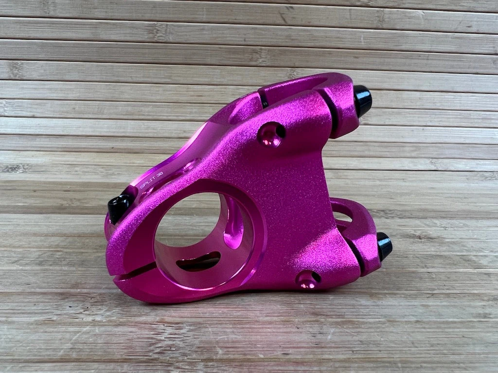 Spank Split Stem / Vorbau Pink 31,8mm / 38mm 10 Spank Split Stem / Vorbau Pink 31,8mm / 38mm – Bild 8