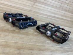 Reverse Components Escape Plattformpedale / Pedale Schwarz 10 Reverse Components Escape Plattformpedale / Pedale Schwarz -Reverse Verkäufe IMG 6041