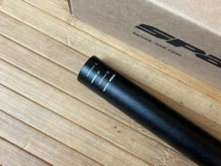 Spank Oozy 780 Vibrocore Lenker Black/red 25mm -Reverse Verkäufe IMG 6044