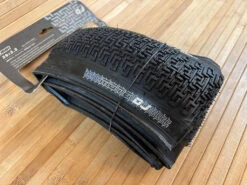 DMR Moto DJ Faltreifen 26 X 2,2" 120TPI Reifen -Reverse Verkäufe IMG 6074 da8f46a4 16da 426f a261 e6d62a6084e6