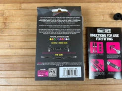 Muc-Off Stealth Tubeless Puncture Plug Set Pink -Reverse Verkäufe IMG 6114 75acfe7a 4850 454f 81da 00812e419ce8