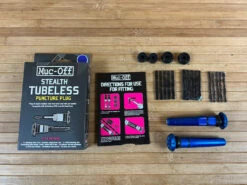 Muc-Off Stealth Tubeless Puncture Plug Set Blue