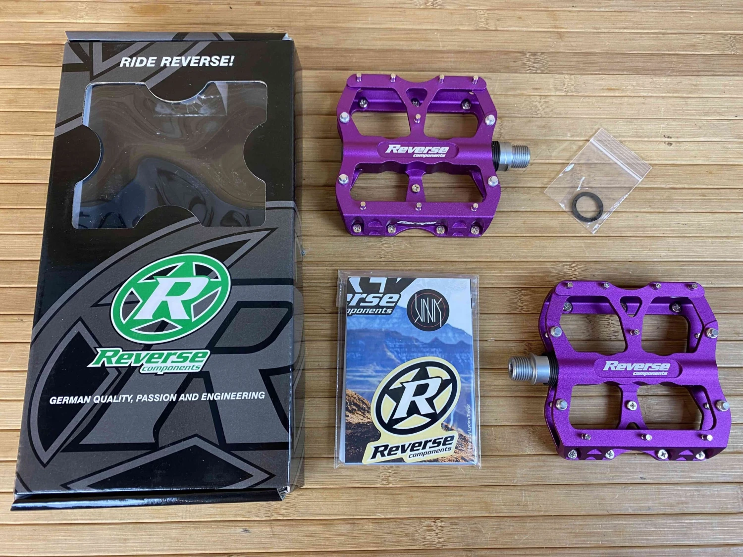 Reverse Components Escape Plattformpedale / Pedale Lila 3 Reverse Components Escape Plattformpedale / Pedale Lila