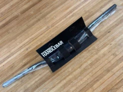 Race Face Turbine R Lenker Black 800mm / 35mm / 35mm Rise 18 Race Face Turbine R Lenker Black 800mm / 35mm / 35mm Rise -Reverse Verkäufe IMG 6188 354035e9 bdf1 4699 9e44 3b4264755ab1