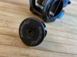 Reverse Black-One D-2 35mm Ø31,8 & Ø35mm Vorbau 19 Reverse Black-One D-2 35mm Ø31,8 & Ø35mm Vorbau -Reverse Verkäufe IMG 6382