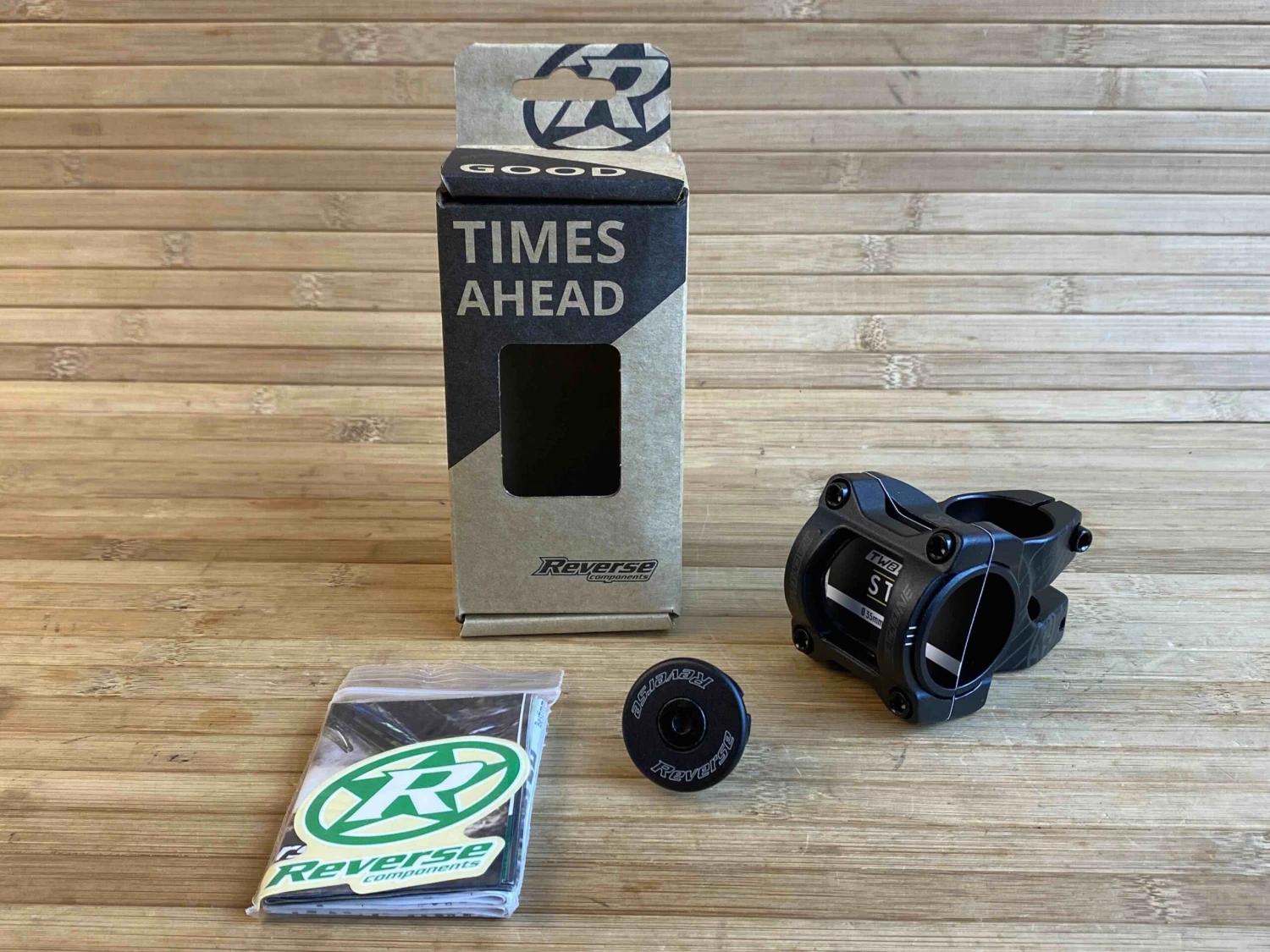 Reverse Black-One D-2 35mm Ø31,8 & Ø35mm Vorbau 3 Reverse Black-One D-2 35mm Ø31,8 & Ø35mm Vorbau