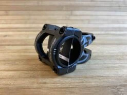 Reverse E-Black-ONE D-2 35mm Ø31,8 & Ø35mmVorbau -Reverse Verkäufe IMG 6420