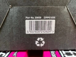 Muc-Off Muc Off Bottle For Life Bundle (incl. 4 X Punk Powder) Reiniger 15 Muc-Off Muc Off Bottle For Life Bundle (incl. 4 X Punk Powder) Reiniger -Reverse Verkäufe IMG 6437