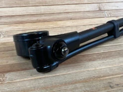 Fox Dämpferpumpe / Gabelpumpe 350PSI Schwarz -Reverse Verkäufe IMG 6584 346e416b e8fc 45ca 9fc3 cafb337a3066