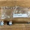 Fox 36 2018 Air Shaft Kit 100mm 831 DJ Ohne Sprengring -Reverse Verkäufe IMG 6611 22090b24 12a1 4df3 bbab 10b35864748a