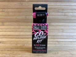 Muc-Off Muc Off MTB Inflator Kit Notfallpumpe Road -Reverse Verkäufe IMG 6795