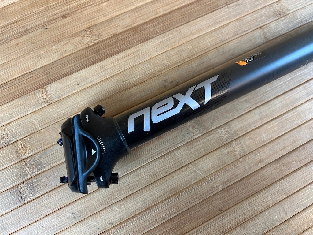 Race Face Next Sattelstütze 27,2mm / 400mm Black Carbon 4 Race Face Next Sattelstütze 27,2mm / 400mm Black Carbon – Bild 2