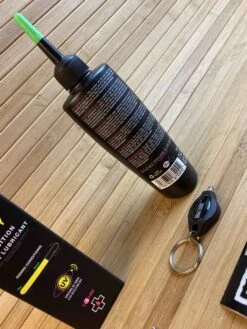 Muc-Off Muc Off C3 Dry Ceramic Lube Kettenöl 120ml -Reverse Verkäufe IMG 6921