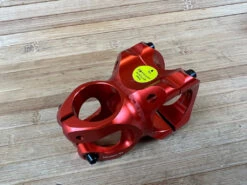 Race Face Turbine R Vorbau Orange 40mm / 35mm 15 Race Face Turbine R Vorbau Orange 40mm / 35mm -Reverse Verkäufe IMG 6937 4c61d0e2 dde9 4e42 a5a8 2532156ceb53