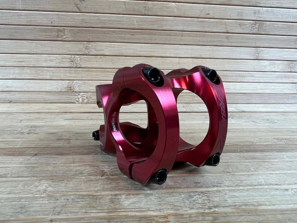 Race Face Turbine R Vorbau Red 40mm / 35mm 6 Race Face Turbine R Vorbau Red 40mm / 35mm – Bild 4