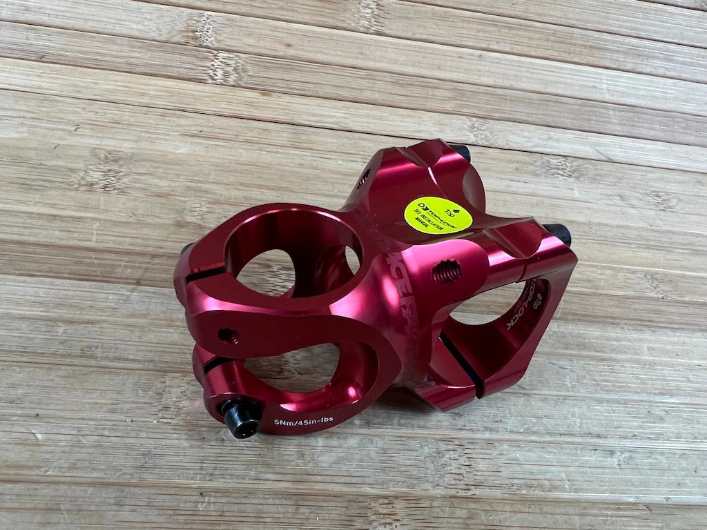 Race Face Turbine R Vorbau Red 40mm / 35mm 8 Race Face Turbine R Vorbau Red 40mm / 35mm – Bild 6