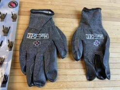 Muc-Off Muc Off Mechanics Glove Gr. XXL 7 Muc-Off Muc Off Mechanics Glove Gr. XXL -Reverse Verkäufe IMG 7005