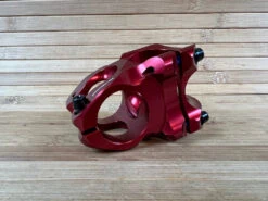 Race Face Turbine R Vorbau Red 32mm / 35mm -Reverse Verkäufe IMG 7006 5930a69f 5e79 4a8e 9c82 c5e235d9d012