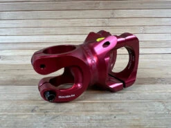 Race Face Turbine R Vorbau Red 50mm / 35mm 14 Race Face Turbine R Vorbau Red 50mm / 35mm -Reverse Verkäufe IMG 7012 fd9add69 1056 4d07 be35 083c6fb95dba