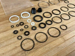 Manitou Dorado Dichtungen / Sealkit / Servicekit Ab 2021 37mm -Reverse Verkäufe IMG 7017 1cb4770e dcbf 479d ae32 59f5b63c930e