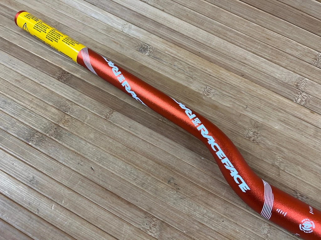 Race Face Atlas Lenker Orange 785mm / 31,8mm / 1.25" 5 Race Face Atlas Lenker Orange 785mm / 31,8mm / 1.25" – Bild 3