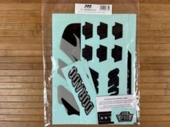 Manitou Dorado Decals / Aufkleber PRO Expert Comp -Reverse Verkäufe IMG 7262 fa399996 5c83 452b 9078 c44c5dbaf83d