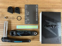 Race Face Next R Carbon Kurbelset 170mm 68/73mm Blue