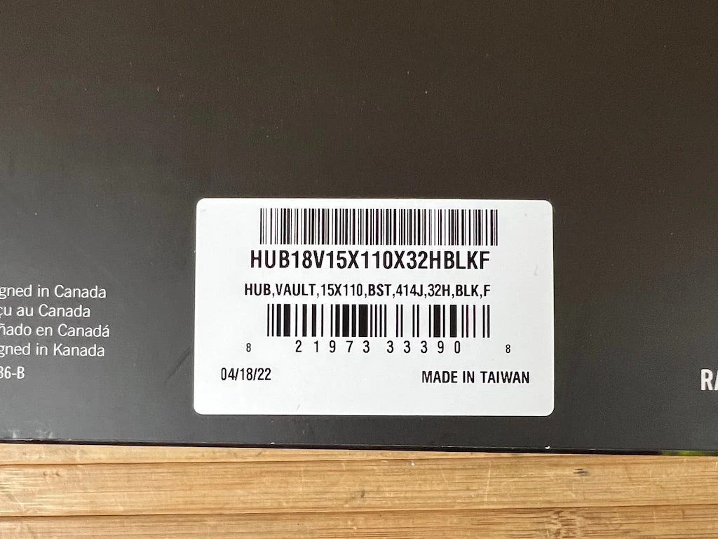 Race Face Vault VR Nabe Boost 110x15 32 Loch Schwarz 7 Race Face Vault VR Nabe Boost 110x15 32 Loch Schwarz – Bild 5