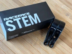 Race Face Atlas Direct Mount DM Vorbau 50mm / 35mm Black -Reverse Verkäufe IMG 7633 b065334f 5da7 4788 b614 2c5ecec41272