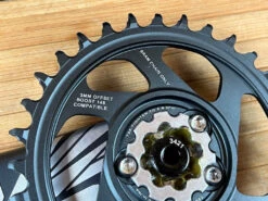 SRAM XO1 Carbon Eagle DUB Kurbel 170mm DUB 32T SB+ 18 SRAM XO1 Carbon Eagle DUB Kurbel 170mm DUB 32T SB+ -Reverse Verkäufe IMG 7634 ffc9dced 71b7 47be be5f 8adc06906a31