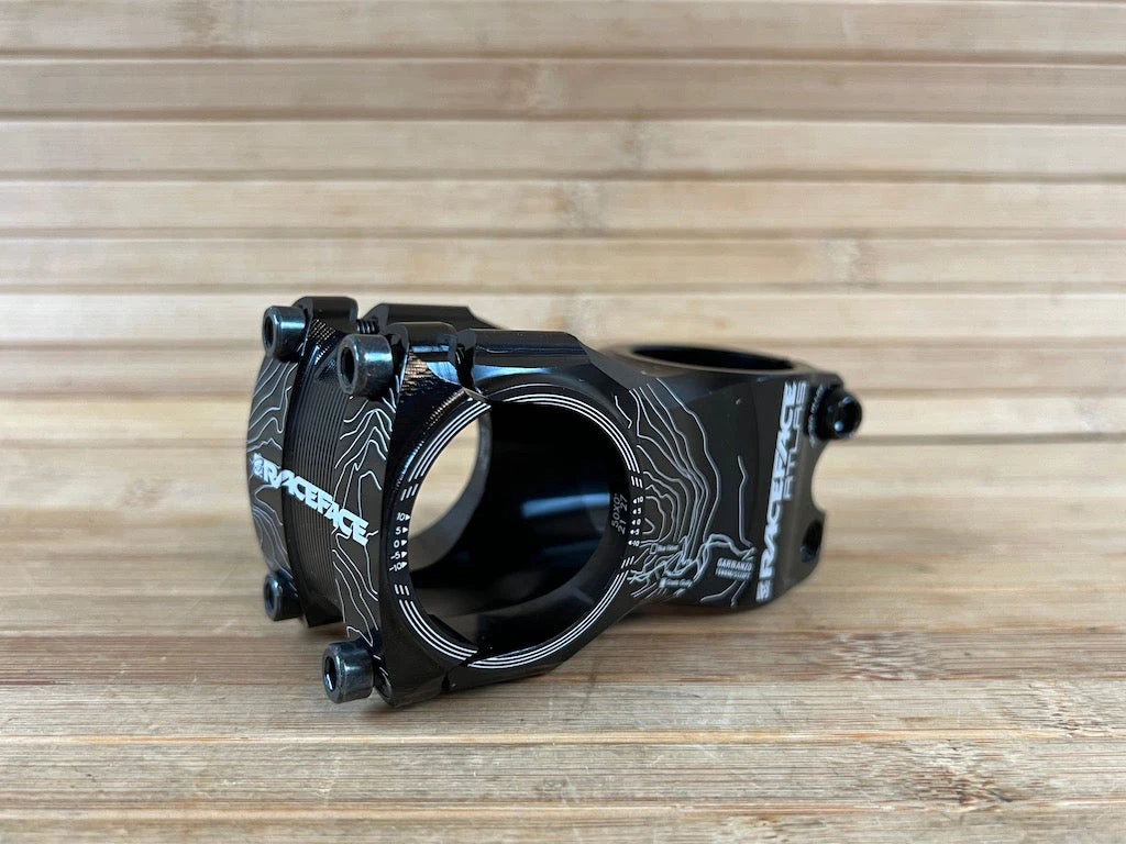 Race Face Atlas Vorbau 50mm / 35mm Black 4 Race Face Atlas Vorbau 50mm / 35mm Black – Bild 2