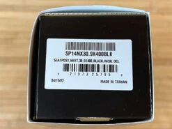 Race Face Next Sattelstütze 30,9mm / 400mm Black Carbon -Reverse Verkäufe IMG 7652 46256115 5f54 4af4 84d3 0a6744719d3d